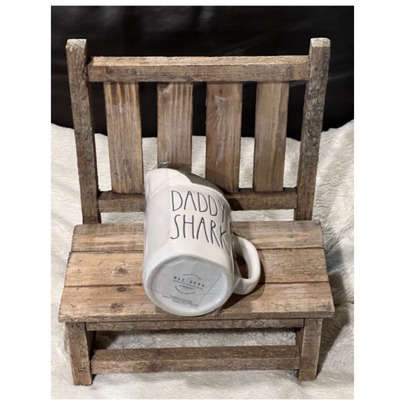 NEW Rae Dunn Daddy Shark Mug 🦈 - Picture 6 of 7